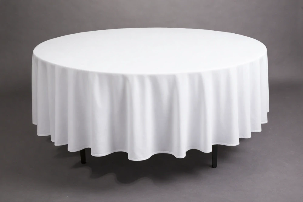 Stôl s obrusom Ø 140 cm