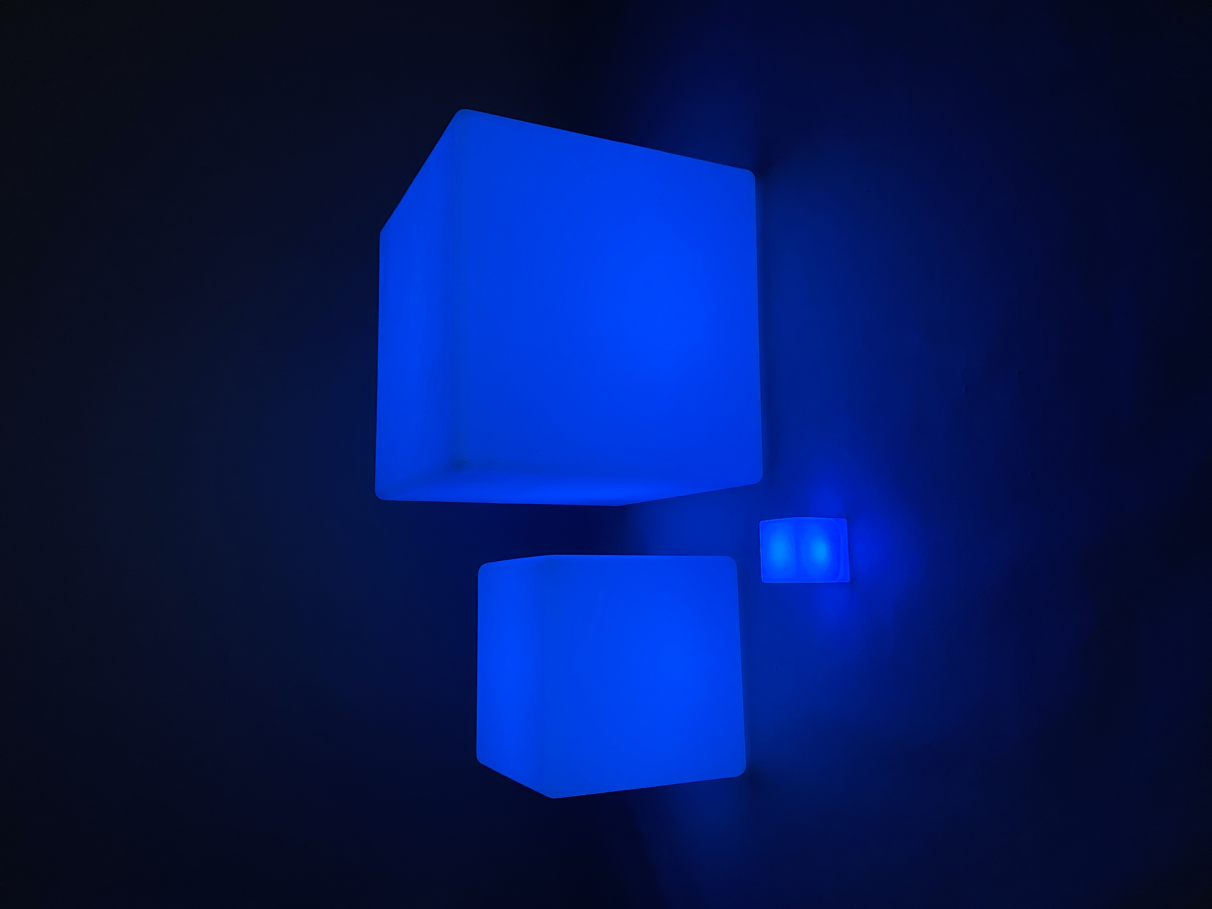 Kocka dekoračná LED - 10 x 10 cm