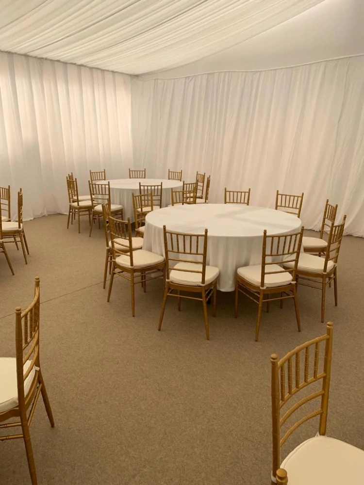 Koberec BUDGET / šírka 4 m